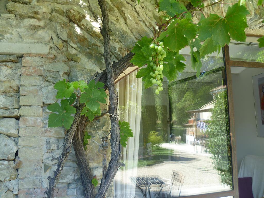 Les Beaux Chenes Villa Pont-de-Barret Eksteriør bilde